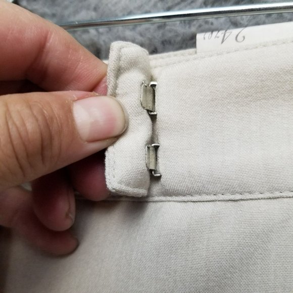 Cato Pants Womens 24W Cream Stretch High Rise Curvy Shape Enhancing Crop NWT - Picture 3 of 15